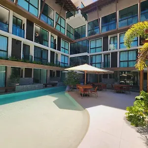  Hotel Sunny Hall - Apto Com Piscina Privativa